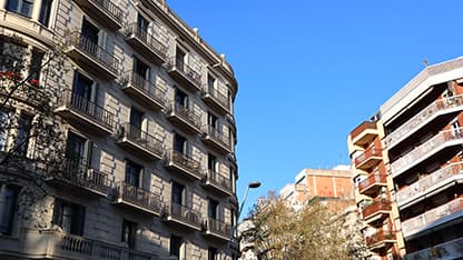 Descubre el barrio mediante fotos.